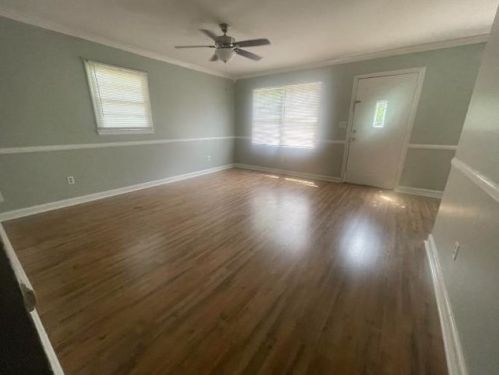 302 Oklahoma Ave, Warner Robins, GA 31093-2430