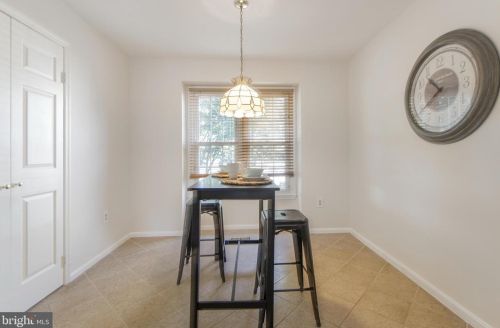 2017 Featherwood St, Silver Spring MD 20904-6643 exterior