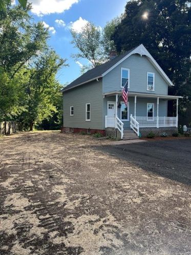 41 Windermere Ave, Ellington, CT 06029-3840