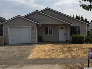 1036 Kees St, Lebanon OR  97355-1131 exterior