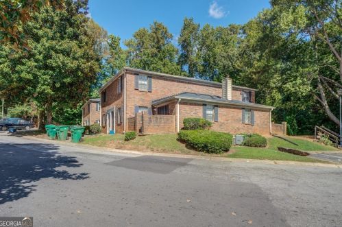 115 Plantation Dr, Clarkston, GA 30021-2960