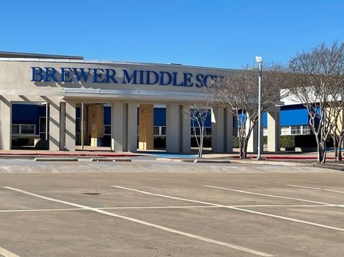 7836 Whitney Dr, Fort Worth TX  76108-2513 exterior