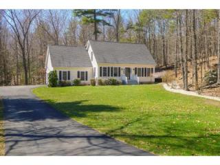 17 Michela Way, Nottingham, NH