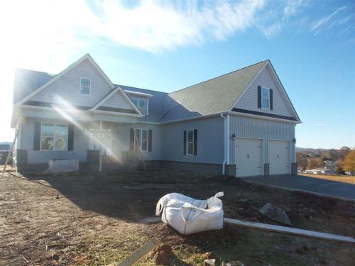 1401 Rippling Waters Cir, Pigeon Forge, TN 37876-0677