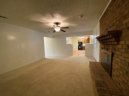 1433 Southland St, Sulphur Springs TX  75482-4709 exterior