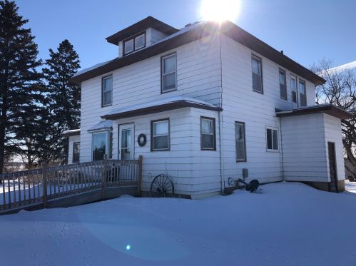 16719 270th St, Downer, MN 56514-9241
