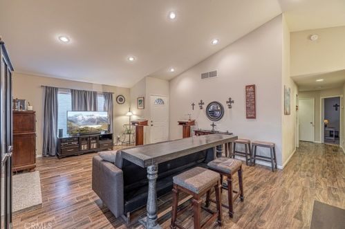 1858 Keaton Way, Lancaster CA  93536-6713 exterior