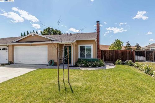 1698 Autumn Oak Dr, Livermore, CA 94551-6771