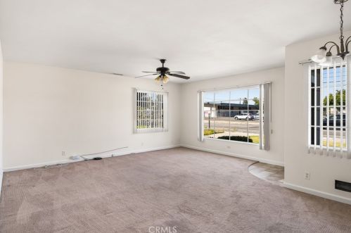 460 Cambridge St, Orange CA  92866-1150 exterior