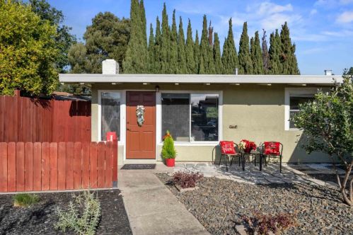 1339 Rieger Ave, Hayward, CA 94544-4351