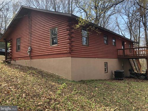 949 Bunny Ln, Harpers Ferry WV  25425-6881 exterior
