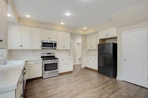 10152 Brian Kelly Way, Elk Grove, CA 95757-5998