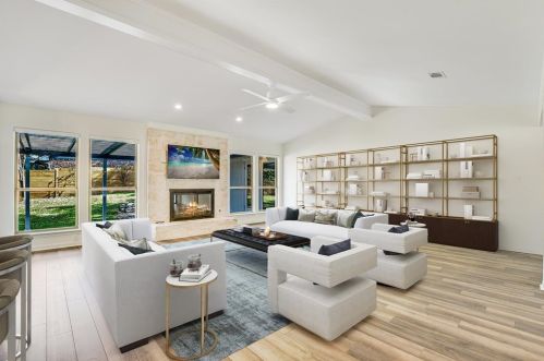 1501 Crested Butte Dr, Austin TX  78746-7639 exterior