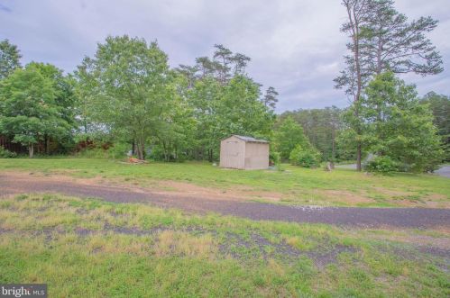 116 Solomons Ct, Hedgesville WV  25427-3723 exterior