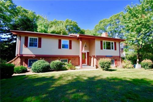 17 Starview Ln, Westerly, RI 02891-4025