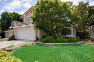 7144 Kingston Pl, Pleasanton, CA 94568-2706