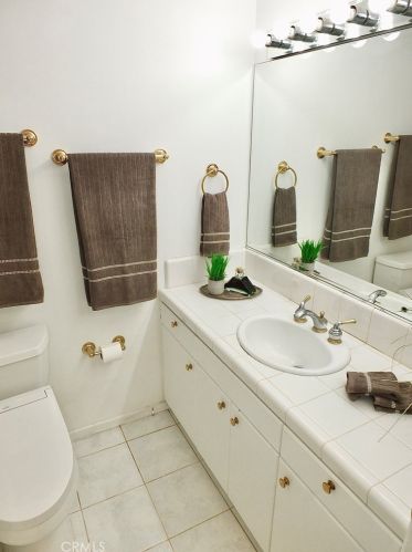 9163 Ethel St, Cypress CA 90630-2633 exterior