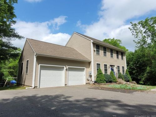 256 Bear Hill Rd, Killingly, CT 06241-1856