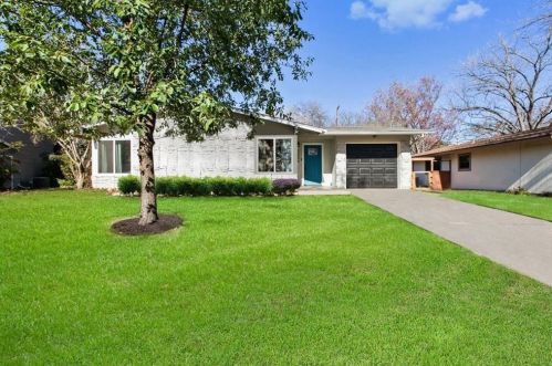 5204 Creekline Dr, Austin TX  78745-2227 exterior