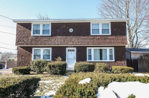 29 Cheyenne Dr, Nashua, NH 03063-3520