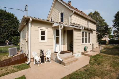 962 Cook Ave, Saint Paul MN  55106-3235 exterior