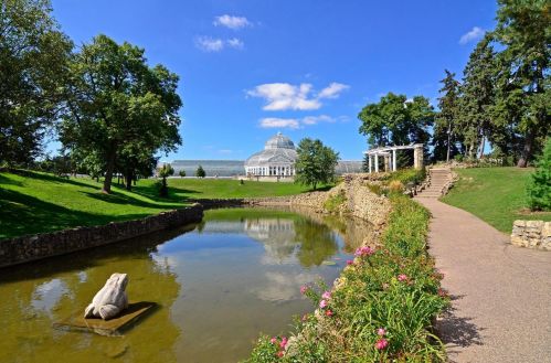 879 Hoyt Ave, Saint Paul MN  55106-1042 exterior