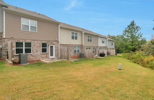 1591 Larkspur Trl, Conyers GA  30012-3528 exterior