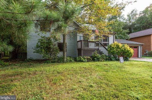 1133 Delaware Ave, Churchton, MD 20733-2002