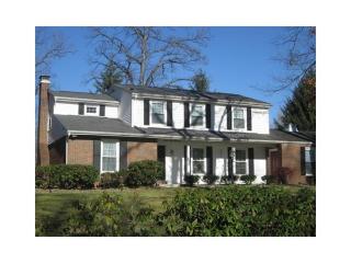 100 Grosvenor Ave, Butler, PA 16001-1619