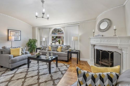 1306 Gilman Ave, San Francisco CA 94124-3243 exterior