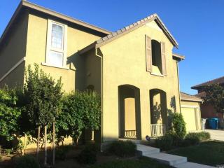 2054 Hamstead Ct, Vacaville, CA 95687-7790