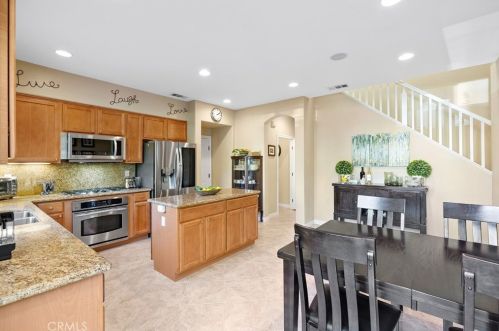 196 Vintage, Irvine CA  92620-2864 exterior