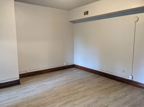 154 Indiana St, Hobart IN  46342-4547 exterior