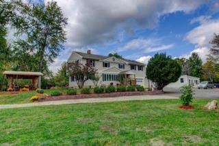 147 Valley Rd, Millstone, NJ 08844-4131