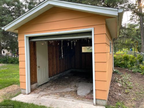 845 Cannon Ave, Saint Paul MN  55126-3831 exterior