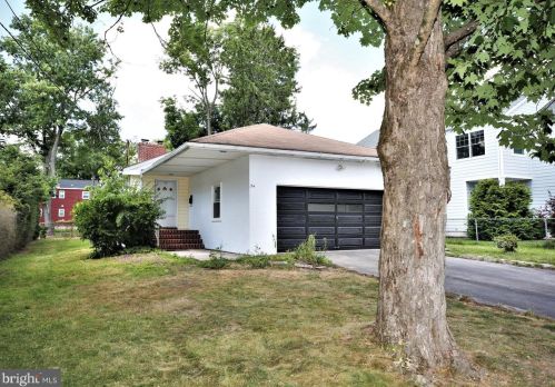 24 Hillside Rd, Princeton, NJ 08540-3437