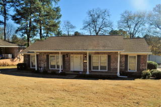 2404 Lancaster Dr, Columbus, GA 31904-5007