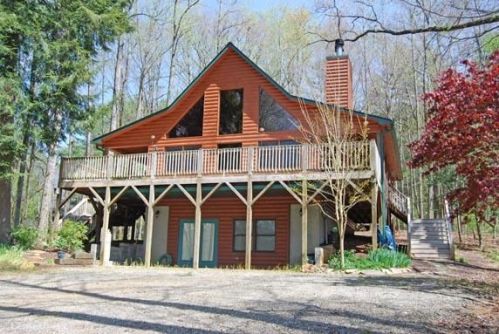 56 Smith Knob Rd, Andrews, NC 28901-9624