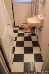 879 Mill St, New Braunfels TX  78130-5542 exterior