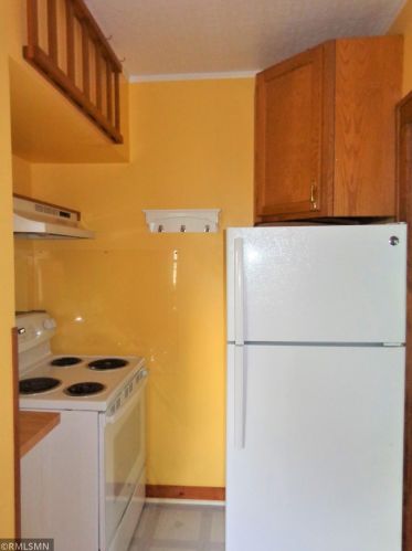 271 Clarence St, Saint Paul MN  55106-6514 exterior