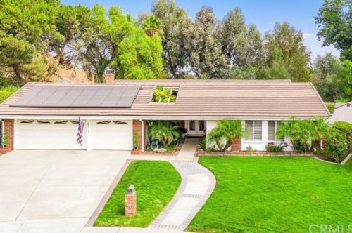 404 Oakgrove Cir, Anaheim, CA 92807-3719