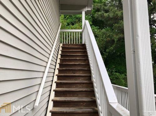 309 Gettysburg Pl, Atlanta, GA 30350-3032