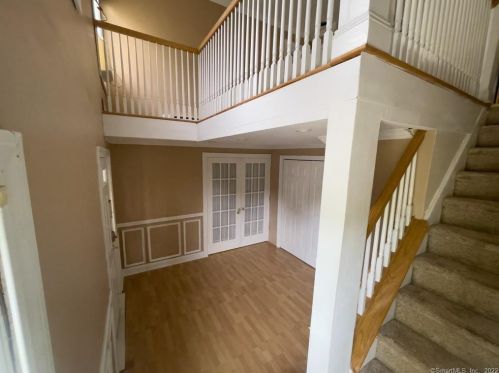 352 Center St, Southington CT  06489-3128 exterior