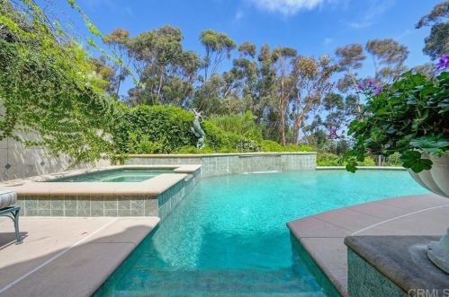 7210 Aviara Dr, Carlsbad, CA 92011-4902