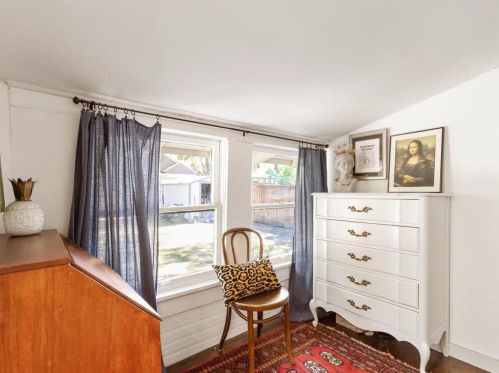 2237 6 Ave, Fort Worth TX  76110-1807 exterior