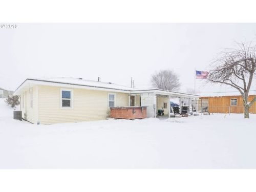 1405 D And M Ln, Hermiston, OR 97838-6504