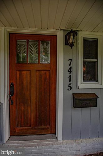 7415 Hastings St, Springfield VA  22150-4108 exterior