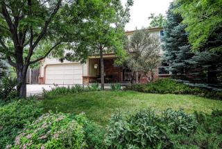 302 Davies Ave, Littleton, CO 80120-4208