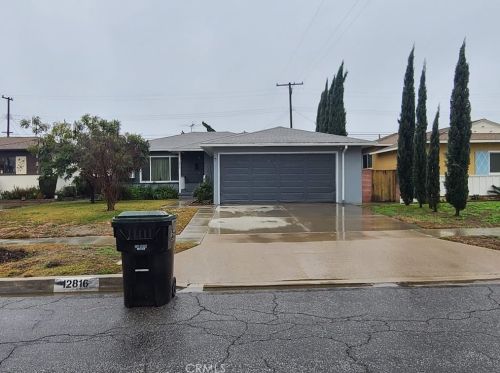 12816 Hoback St, Norwalk, CA 90650-4439