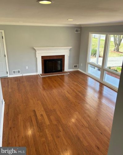 9909 Dellwood Ave, Columbia MD  21046-1024 exterior
